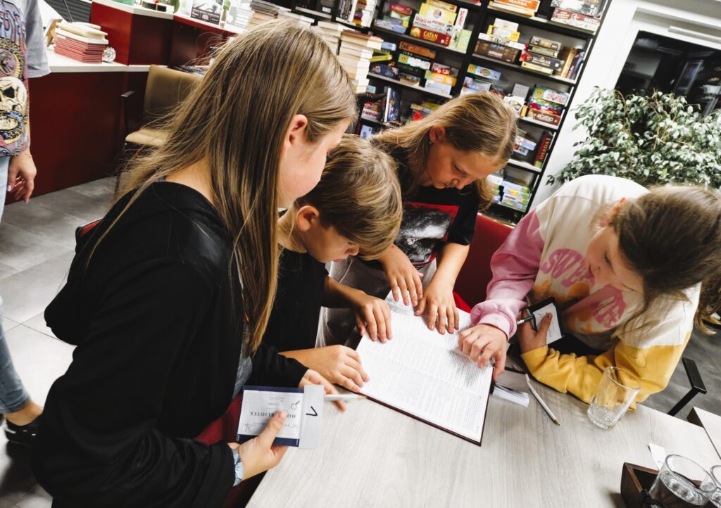 Noc bibliotek